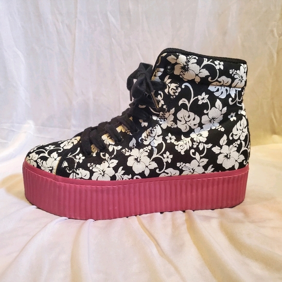 Jeffrey Campbell Shoes - Jeffrey Campbell HiyaHawaii Sneaker